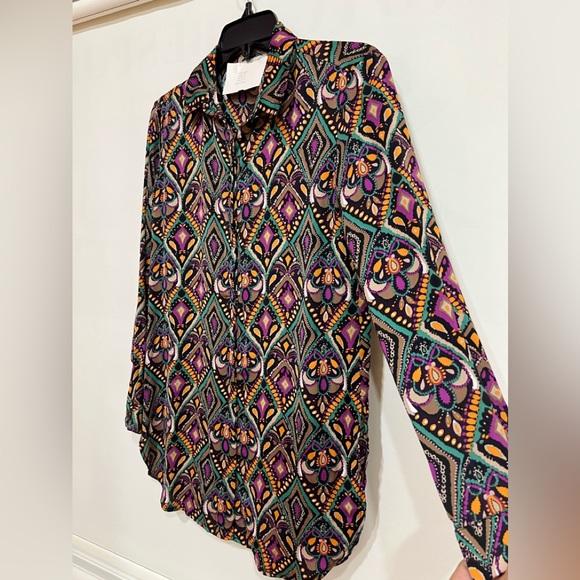 Women’s Blouse - Picture 1 of 4